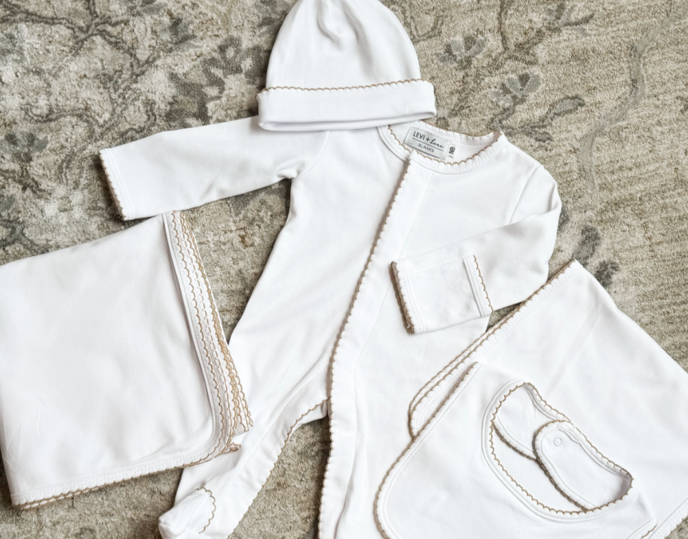 Picot Trim Bib